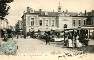 carte-postale-Ancienne-Rambouillet-Un-Jour-de-Marché